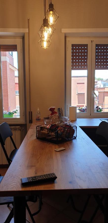 Beautiful Apartament On The Outskirts Of Rome Barbara Casa Vacanza Roma Portuense Exterior foto